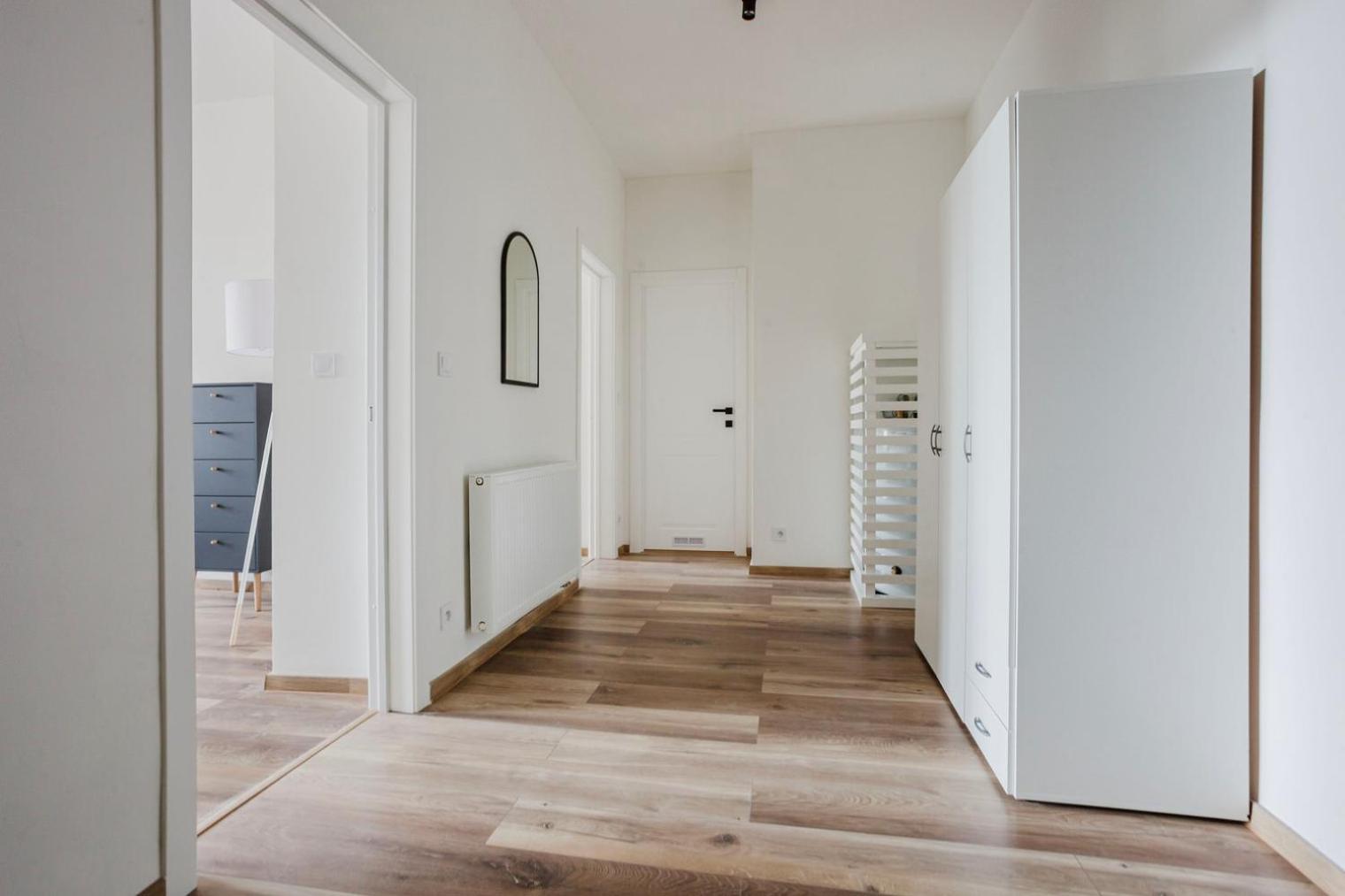Blueground 10 Renovated Furnished Prg-17 Appartamento *